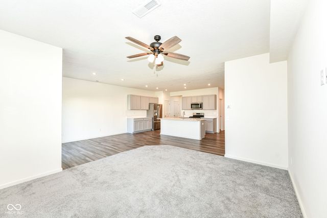 13533 Dewpoint Lane, Fishers, IN 46037
