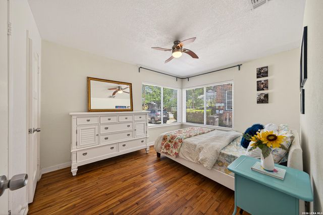 132 Vassar Ln, San Antonio, TX 78212