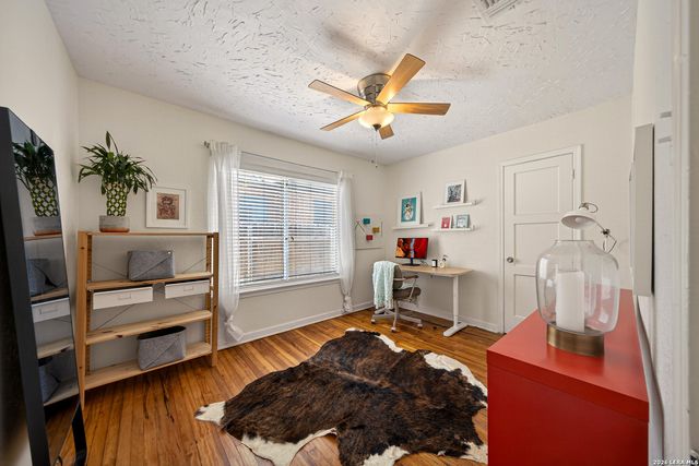 132 Vassar Ln, San Antonio, TX 78212