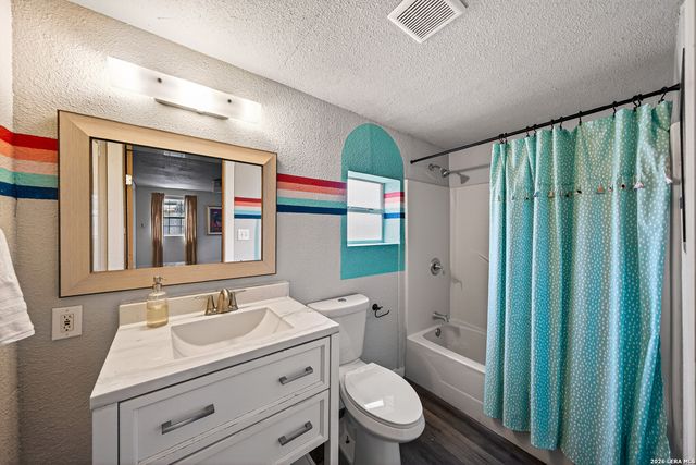 132 Vassar Ln, San Antonio, TX 78212