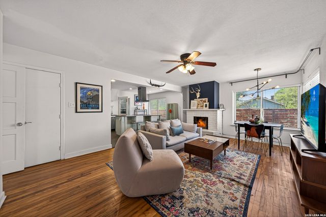 132 Vassar Ln, San Antonio, TX 78212