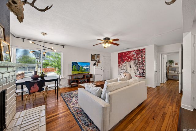 132 Vassar Ln, San Antonio, TX 78212