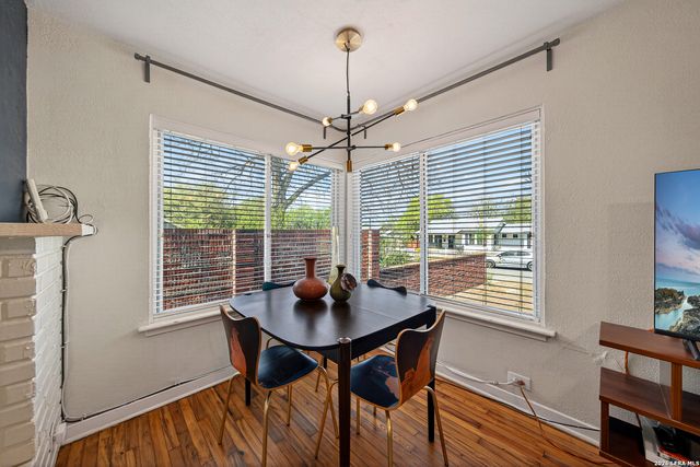 132 Vassar Ln, San Antonio, TX 78212