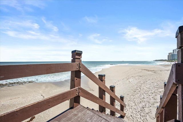 4000 N Ocean Drive 2004, Singer Island, FL 33404