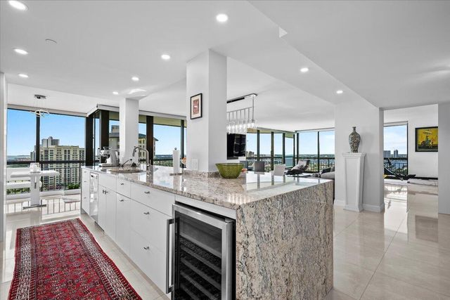 4000 N Ocean Drive 2004, Singer Island, FL 33404