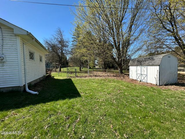 427 Ridge Road, Queensbury, NY 12804