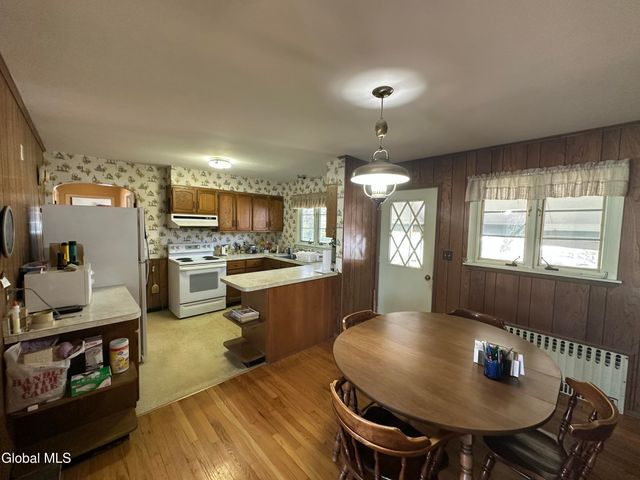 427 Ridge Road, Queensbury, NY 12804