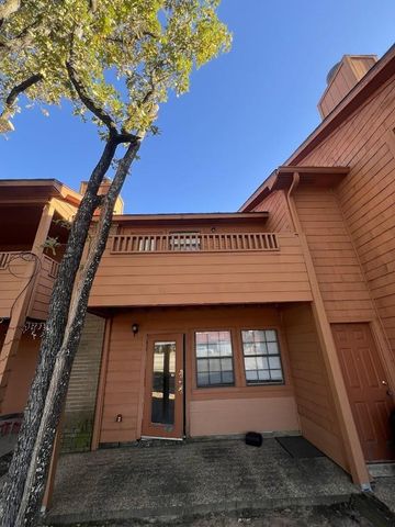 1305 W Villa Maria Road B101, Bryan, TX 77801