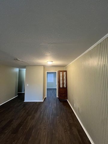 1305 W Villa Maria Road B101, Bryan, TX 77801