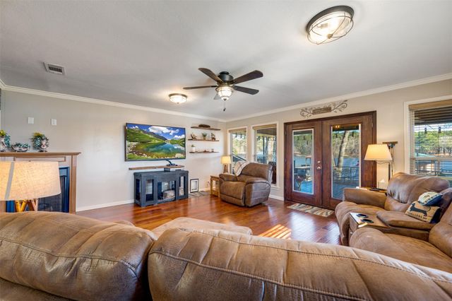 23126 Jeb Cir, Frankston, TX 75763