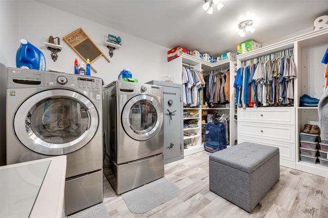 23126 Jeb Cir, Frankston, TX 75763