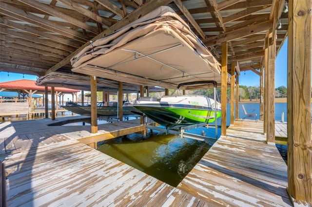 23126 Jeb Cir, Frankston, TX 75763