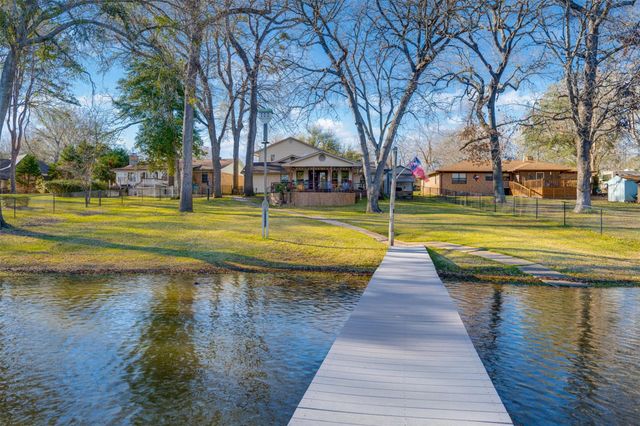 23126 Jeb Cir, Frankston, TX 75763