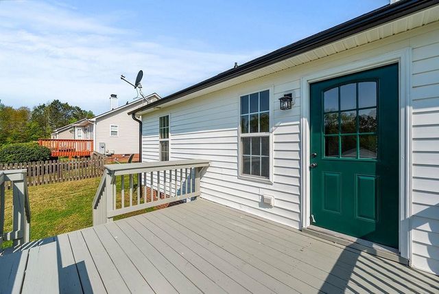 928 S Willhaven Drive, Fuquay Varina, NC 27526