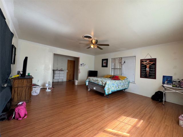 733 Foster Street, Marlin, TX 76661