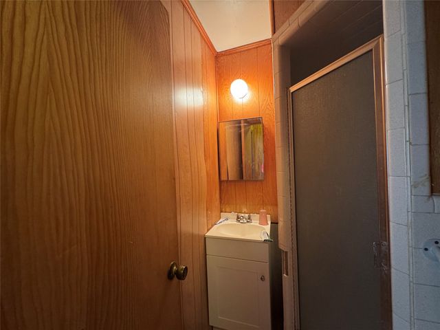 733 Foster Street, Marlin, TX 76661