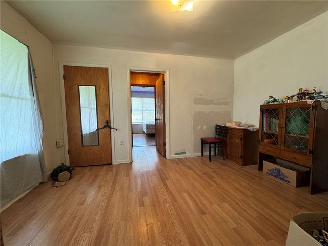 733 Foster Street, Marlin, TX 76661