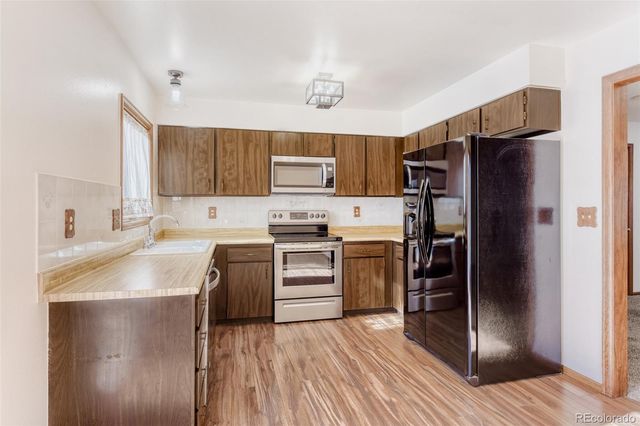 16796 E Kent Drive, Aurora, CO 80013