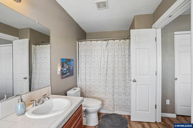 325 Stellers Eagle St NW, Salem, OR 97304