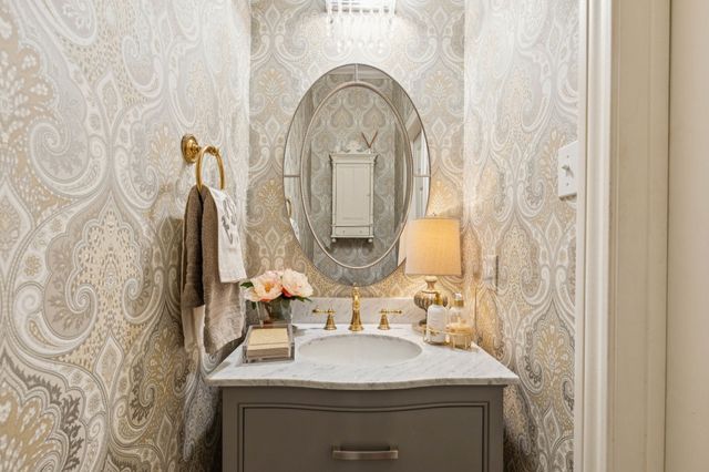 9227 Lanshire Drive, Dallas, TX 75238