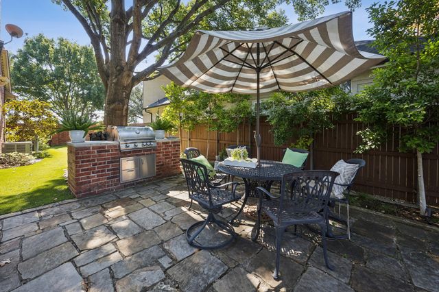 9227 Lanshire Drive, Dallas, TX 75238