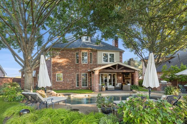 9227 Lanshire Drive, Dallas, TX 75238