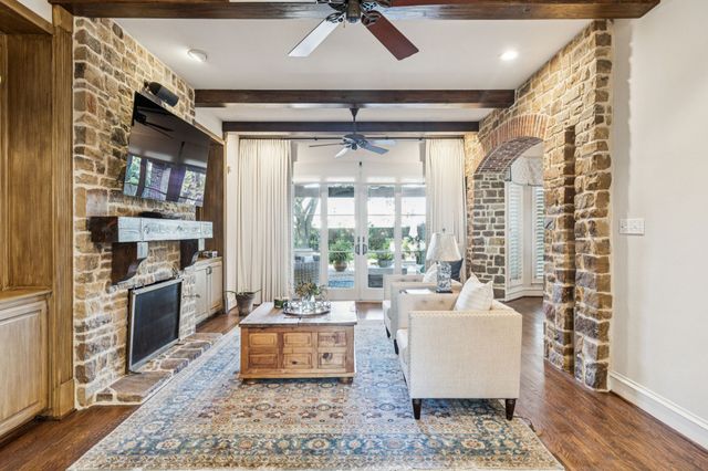 9227 Lanshire Drive, Dallas, TX 75238