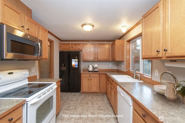 1515 S Pine Street, Port Angeles, WA 98362