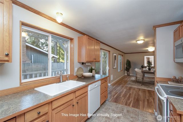 1515 S Pine Street, Port Angeles, WA 98362