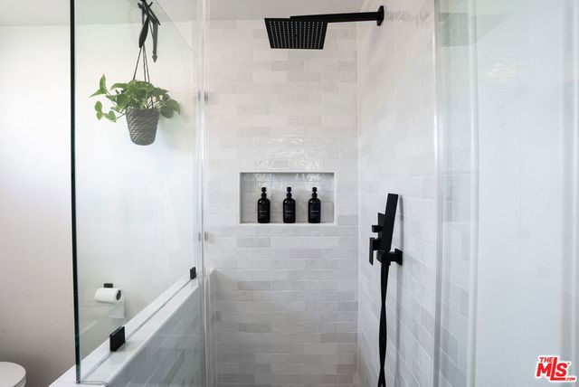 1521 Dunn Avenue, Los Angeles, CA 90063