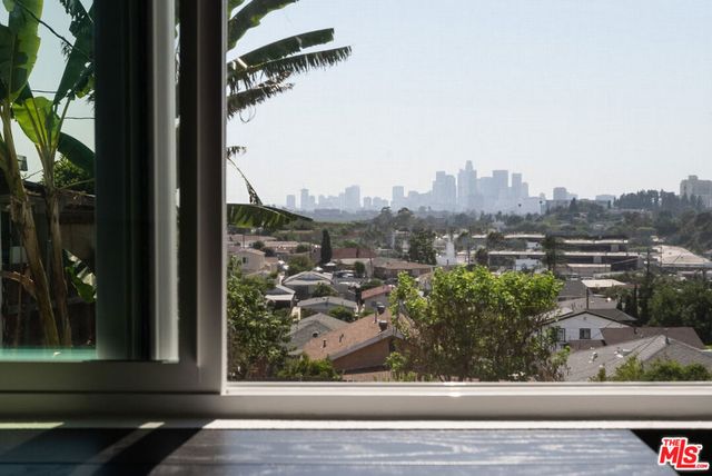 1521 Dunn Avenue, Los Angeles, CA 90063