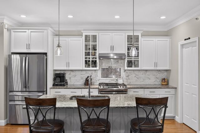 75 Boatwrights Loop, Plymouth, MA 02360