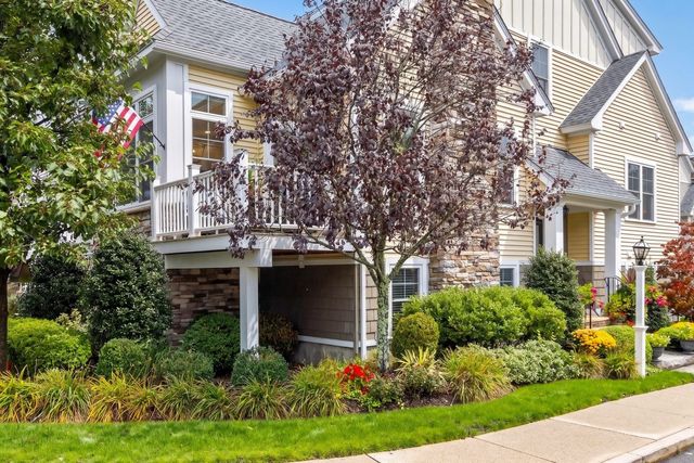 75 Boatwrights Loop, Plymouth, MA 02360