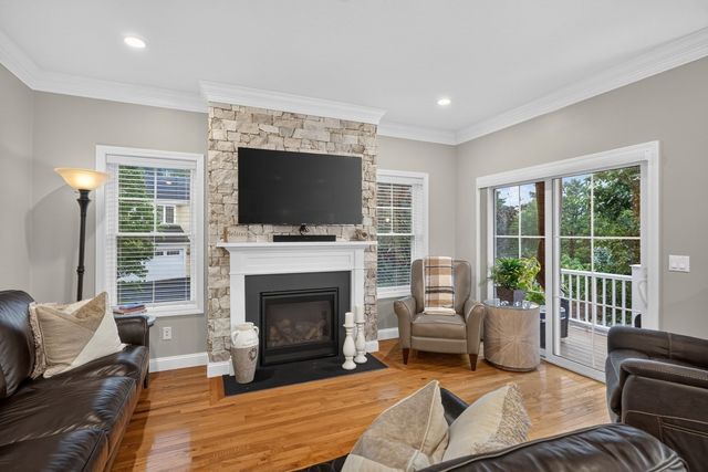 75 Boatwrights Loop, Plymouth, MA 02360