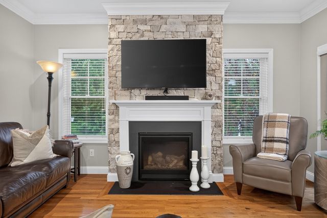 75 Boatwrights Loop, Plymouth, MA 02360