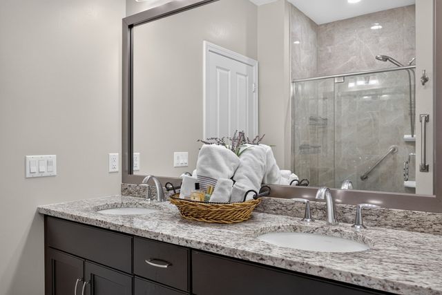 75 Boatwrights Loop, Plymouth, MA 02360