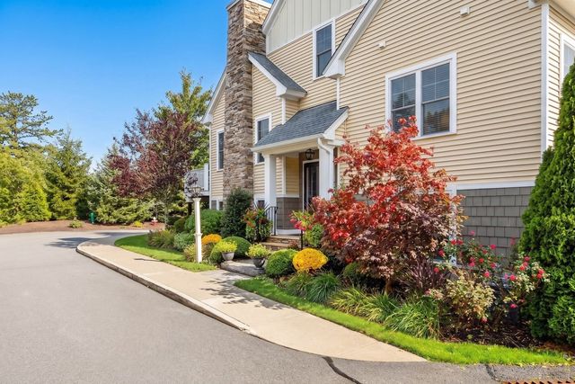 75 Boatwrights Loop, Plymouth, MA 02360