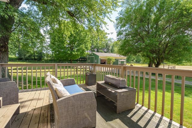 10465 N 32nd Street, Richland, MI 49083