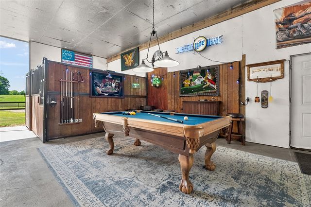 10465 N 32nd Street, Richland, MI 49083