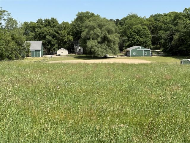 10465 N 32nd Street, Richland, MI 49083