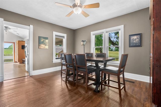 10465 N 32nd Street, Richland, MI 49083