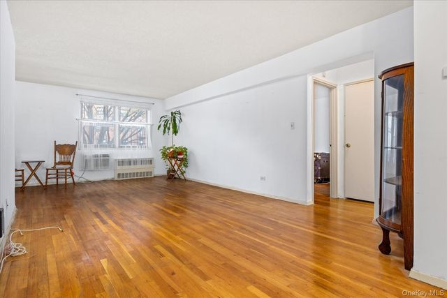 84-29 155th Avenue 2B, Howard Beach, NY 11414