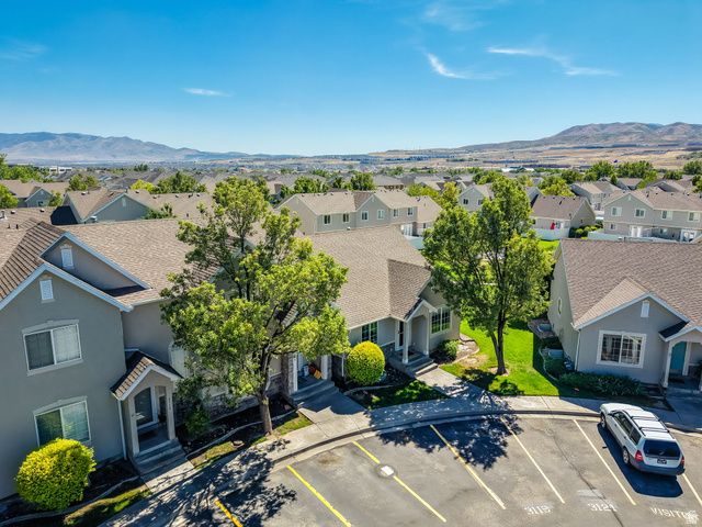 3121 W DAVENCOURT LOOP, Lehi, UT 84043