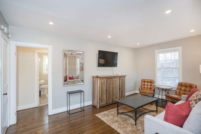 207 Chapel Ave, Nashville, TN 37206