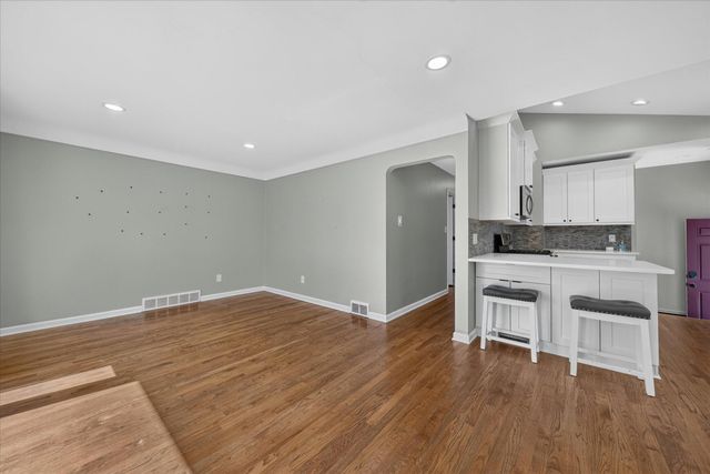 6796 Norwood Avenue, Allen Park, MI 48101
