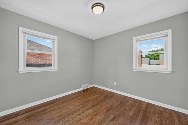 6796 Norwood Avenue, Allen Park, MI 48101