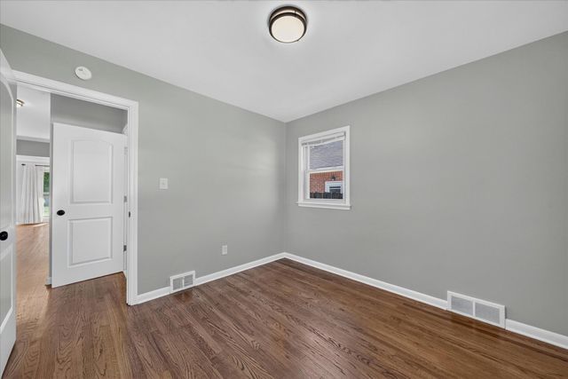 6796 Norwood Avenue, Allen Park, MI 48101
