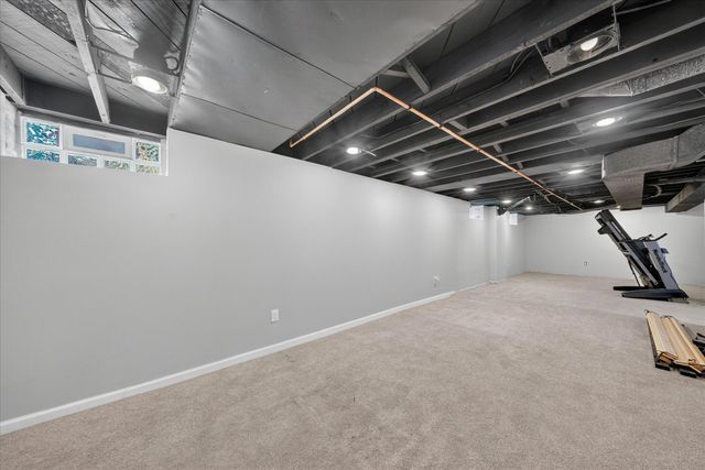 6796 Norwood Avenue, Allen Park, MI 48101