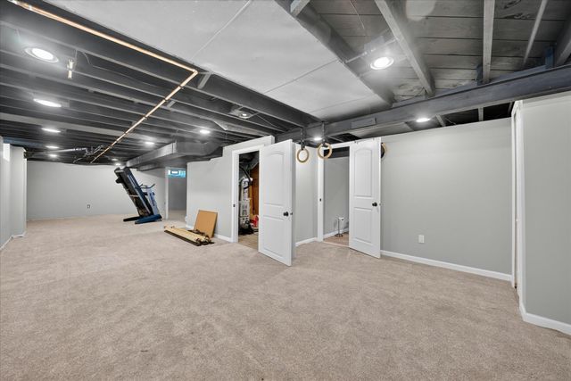 6796 Norwood Avenue, Allen Park, MI 48101