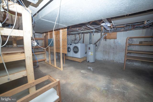2213 PERSHING AVE, Morton, PA 19070